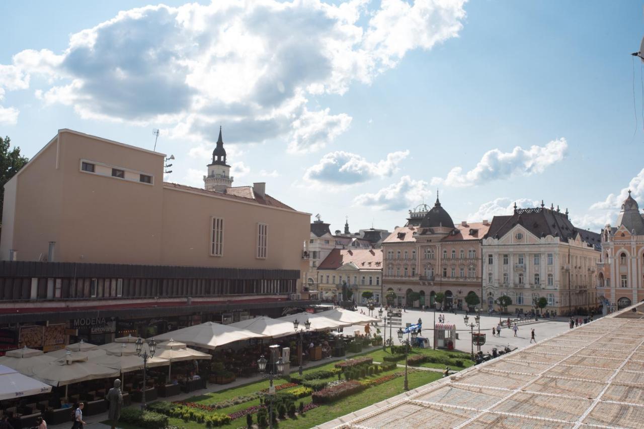 Old Town Square Apartment Novi Sad Exterior foto